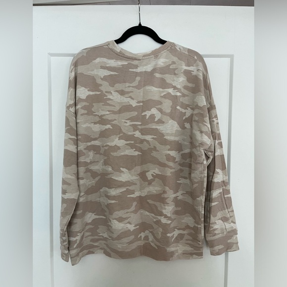 Athleta Balance Pullover size Large - Picture 7 of 7